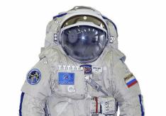 Проектно-исследовательская работа Эволюция «космической одежды» От скафандра Гагарина до «Орлана-МКС